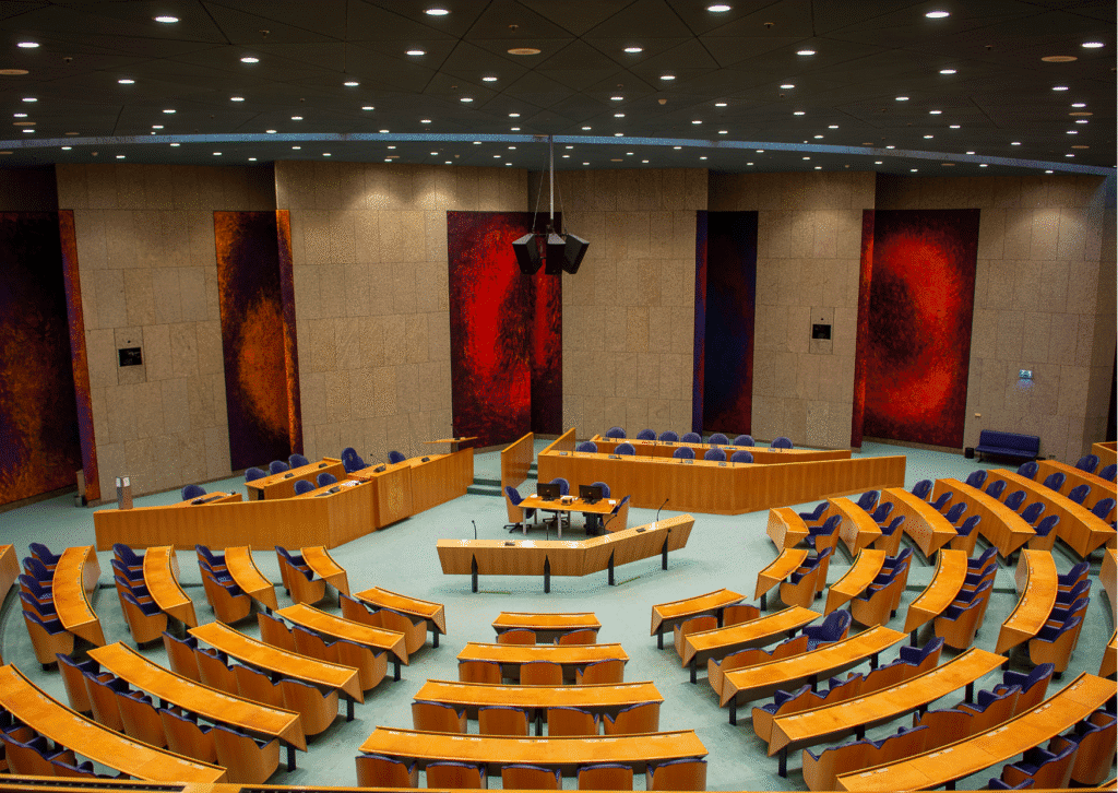 Tweede Kamer gebouw in Den Haag